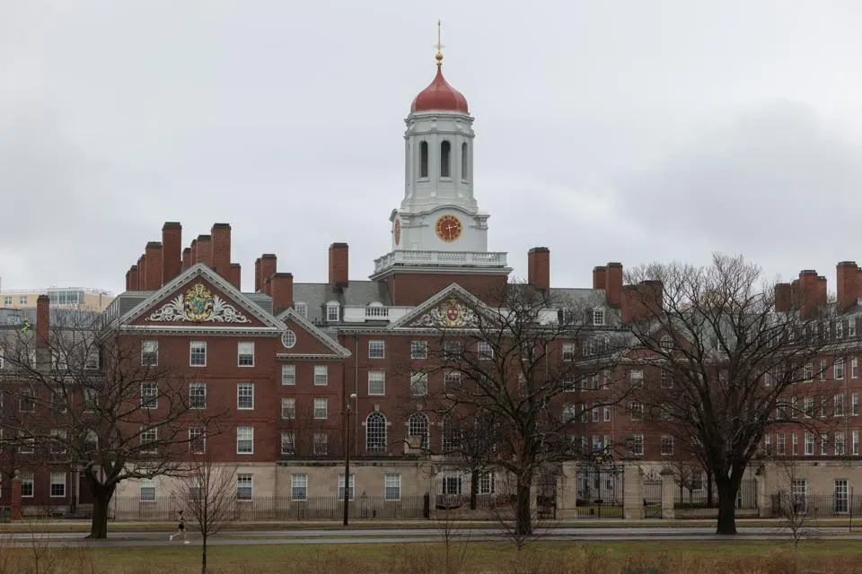 Harvard Has Strong Chance To Prevail Over Trump In Immigration Lawsuit